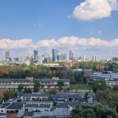 Apartamenty Wola Tower Na Prymasa - Z Widokiem Na City Warsawa Bagian luar foto