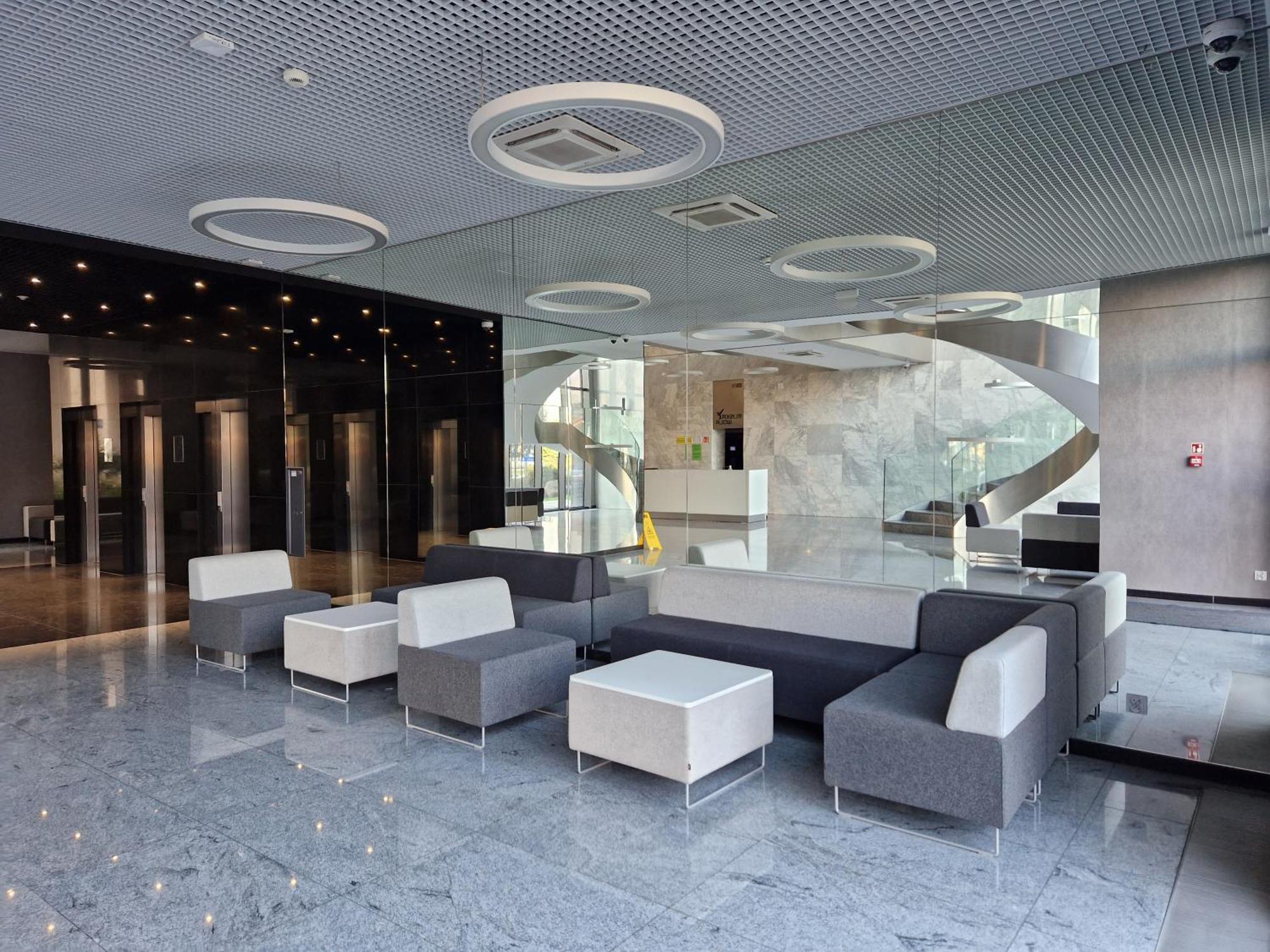 Apartamenty Wola Tower Na Prymasa - Z Widokiem Na City Warsawa Bagian luar foto